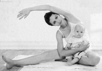 Иллюстрация к книге — Девочка. Девушка. Женщина [i_424.jpg]