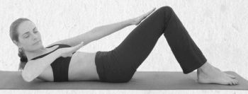 Иллюстрация к книге — Девочка. Девушка. Женщина [i_426.jpg]