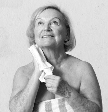 Иллюстрация к книге — Девочка. Девушка. Женщина [i_540.jpg]