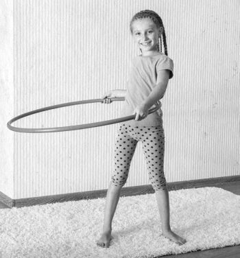 Иллюстрация к книге — Девочка. Девушка. Женщина [i_613.jpg]