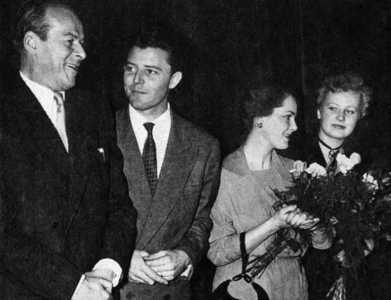 Иллюстрация к книге — Звёзды на небе [i_034.jpg]