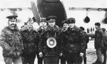 Иллюстрация к книге — Тайная война против СССР и России. Начальник 1 отдела по борьбе с терроризмом УБТ ФСБ РФ о лихих 90-х [i_022.jpg]