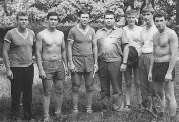 Иллюстрация к книге — Тайная война против СССР и России. Начальник 1 отдела по борьбе с терроризмом УБТ ФСБ РФ о лихих 90-х [i_023.jpg]