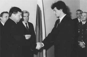 Иллюстрация к книге — Тайная война против СССР и России. Начальник 1 отдела по борьбе с терроризмом УБТ ФСБ РФ о лихих 90-х [i_081.jpg]