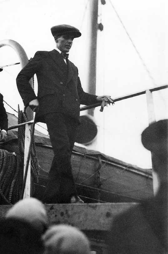 Иллюстрация к книге — Изнанка белого. Арктика от викингов до папанинцев [_104.jpg]