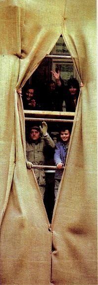 Иллюстрация к книге — Последний окножираф [imgef18.jpg]