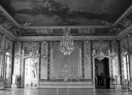 Иллюстрация к книге — Анна Иоанновна [i_011.jpg]