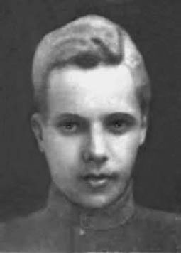 Иллюстрация к книге — Операция "Трест". Шпионский маршрут Москва - Берлин - Париж [_13.jpg]