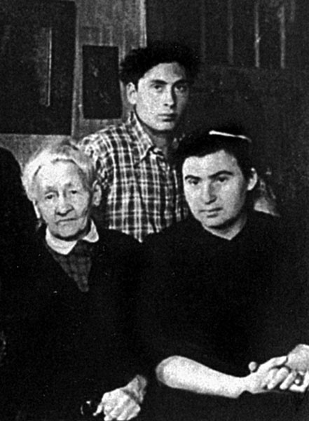 Иллюстрация к книге — Маятник жизни моей... 1930–1954 [i_068.jpg]