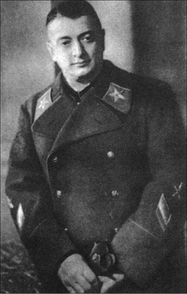 Иллюстрация к книге — Взлет и падение «красного Бонапарта». Трагическая судьба маршала Тухачевского [_01.jpg]