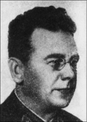 Иллюстрация к книге — Взлет и падение «красного Бонапарта». Трагическая судьба маршала Тухачевского [_23.jpg]