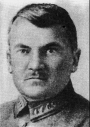 Иллюстрация к книге — Взлет и падение «красного Бонапарта». Трагическая судьба маршала Тухачевского [_24.jpg]