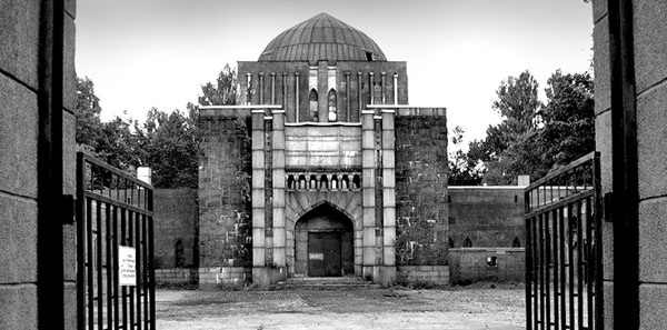 Иллюстрация к книге — Евреи государства Российского. XV – начало XX вв. [i_078.jpg]