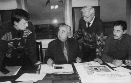 Иллюстрация к книге — Гибель &quot;Курска&quot;. Неизвестные страницы трагедии [i_019.jpg]