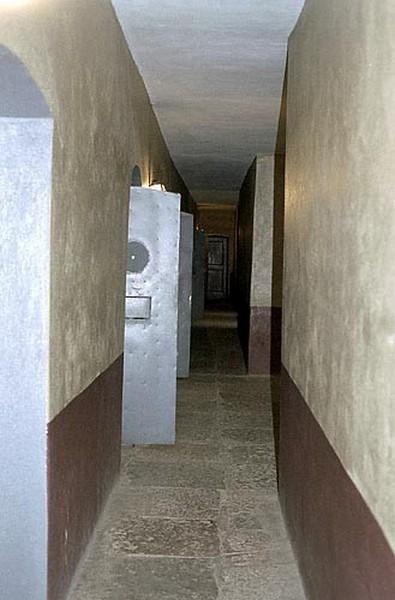 Иллюстрация к книге — Тайны петербургских крепостей. Шлиссельбургская пентаграмма [i_016.jpg]