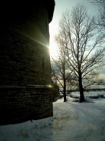 Иллюстрация к книге — Тайны петербургских крепостей. Шлиссельбургская пентаграмма [i_036.jpg]