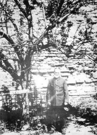 Иллюстрация к книге — Тайны петербургских крепостей. Шлиссельбургская пентаграмма [i_069.jpg]