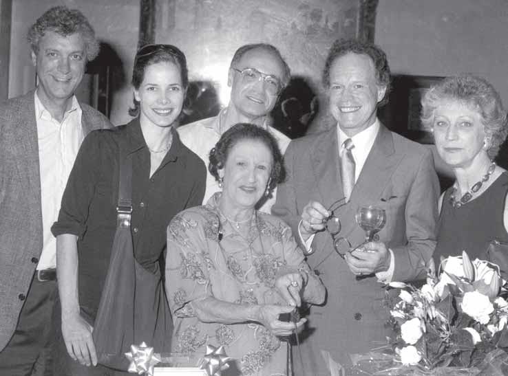 Иллюстрация к книге — Суламифь. Фрагменты воспоминаний [i_145.jpg]