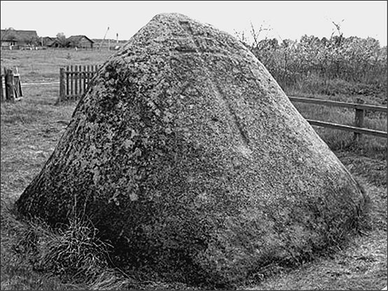 Иллюстрация к книге — Предания Синих камней [i_114.jpg]