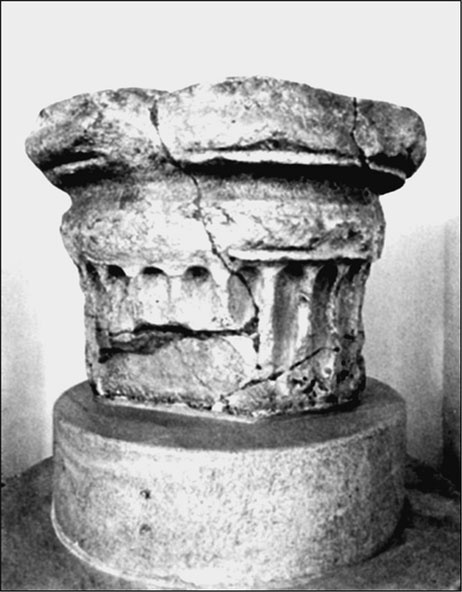 Иллюстрация к книге — Предания Синих камней [i_136.jpg]