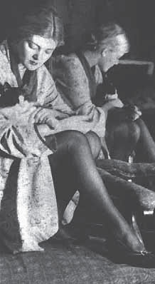 Иллюстрация к книге — &quot;Свеча горела…&quot; Годы с Борисом Пастернаком [i_023.jpg]