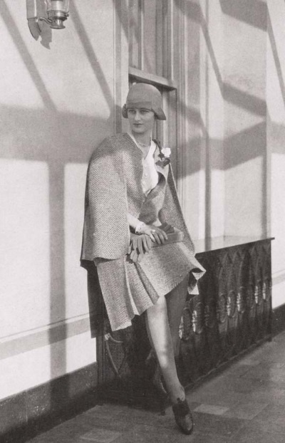 Иллюстрация к книге — Молодые и красивые. Мода двадцатых годов [i_206.jpg]