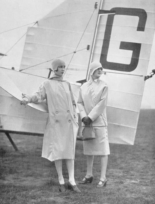 Иллюстрация к книге — Молодые и красивые. Мода двадцатых годов [i_265.jpg]