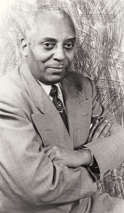 Иллюстрация к книге — Молодые и красивые. Мода двадцатых годов [i_381.jpg]