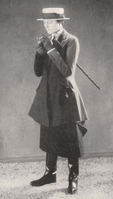 Иллюстрация к книге — Молодые и красивые. Мода двадцатых годов [i_444.jpg]