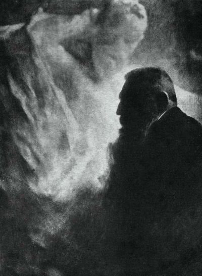 Иллюстрация к книге — Молодые и красивые. Мода двадцатых годов [i_518.jpg]