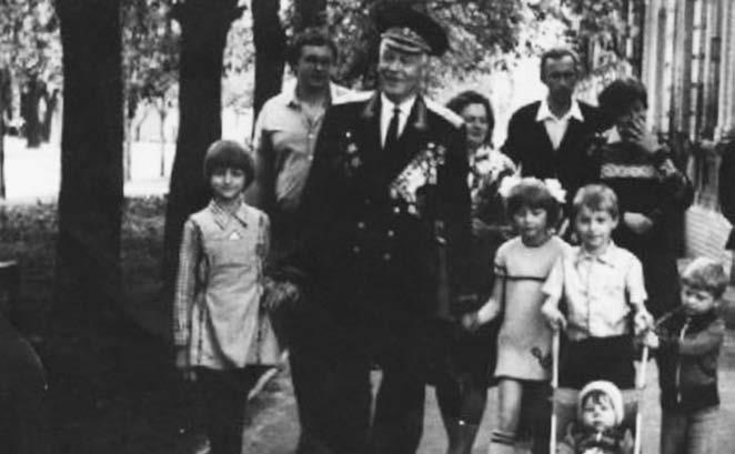 Иллюстрация к книге — Воин эпохи Смерша [i_013.jpg]