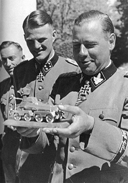 Иллюстрация к книге — 12-я танковая дивизия СС «Гитлерюгенд» [_18.jpg]