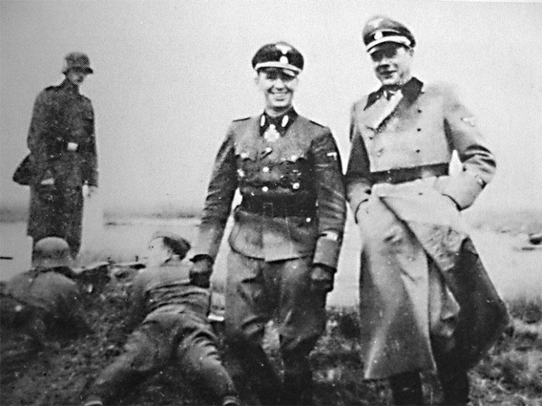 Иллюстрация к книге — 12-я танковая дивизия СС «Гитлерюгенд» [_20.jpg]