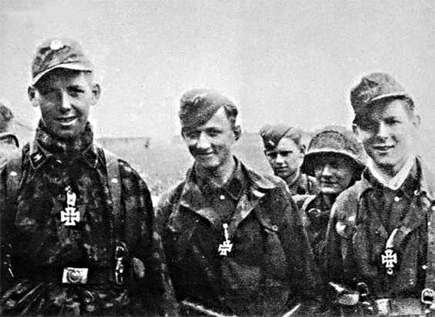 Иллюстрация к книге — 12-я танковая дивизия СС «Гитлерюгенд» [_53.jpg]