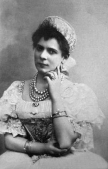 Иллюстрация к книге — 100 великих мастеров балета [i_041.jpg]