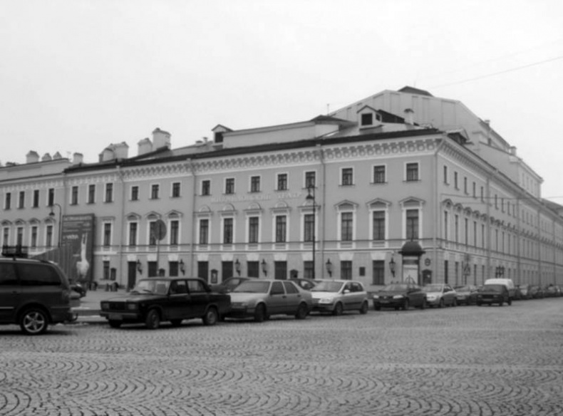 Иллюстрация к книге — 100 великих мастеров балета [i_105.jpg]