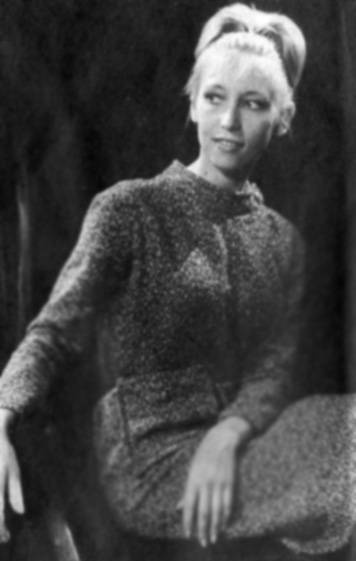 Иллюстрация к книге — 100 великих мастеров балета [i_137.jpg]