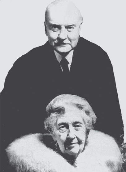 Иллюстрация к книге — 100 великих супружеских пар [_61.jpg]