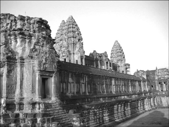 Иллюстрация к книге — 100 великих чудес света [i_044.jpg]