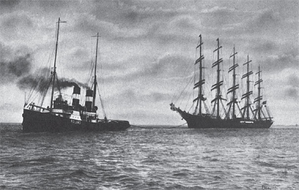 Иллюстрация к книге — 100 великих загадок истории флота [i_014.jpg]