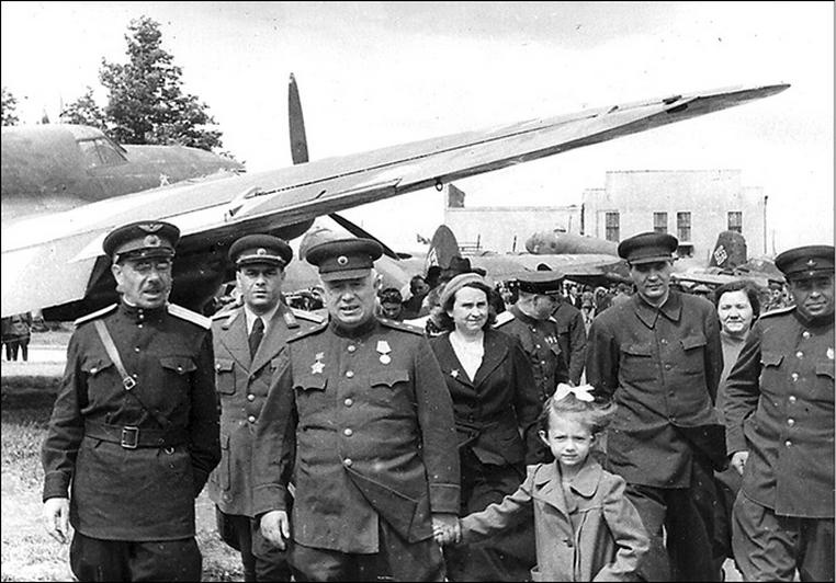 Иллюстрация к книге — Реформатор [i_020.jpg]