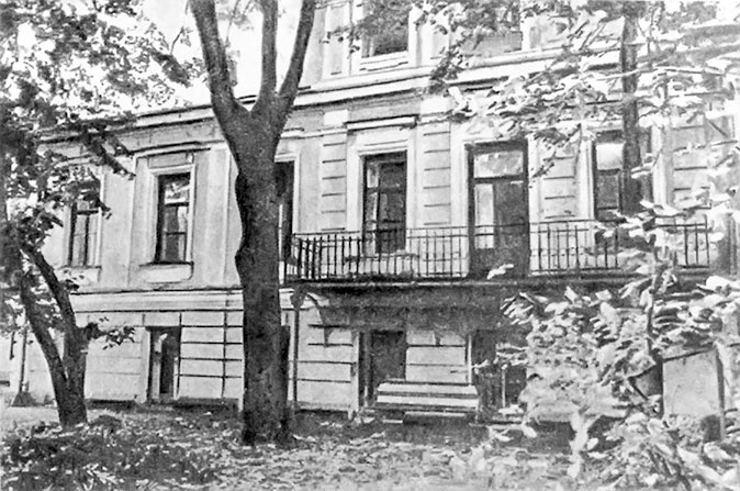 Иллюстрация к книге — Марина Цветаева. Беззаконная комета [i_028.jpg]