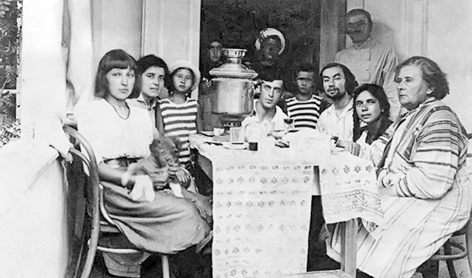 Иллюстрация к книге — Марина Цветаева. Беззаконная комета [i_035.jpg]