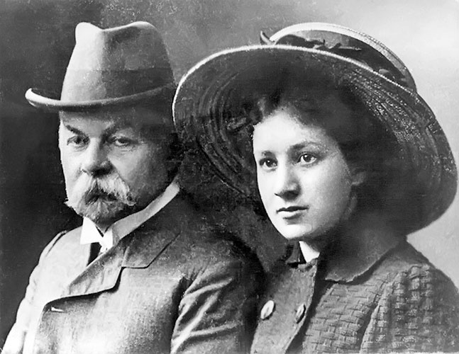 Иллюстрация к книге — Марина Цветаева. Беззаконная комета [i_049.jpg]