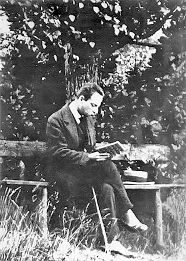 Иллюстрация к книге — Марина Цветаева. Беззаконная комета [i_182.jpg]