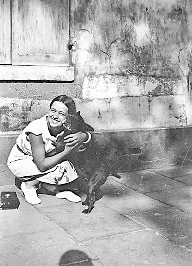 Иллюстрация к книге — Марина Цветаева. Беззаконная комета [i_237.jpg]