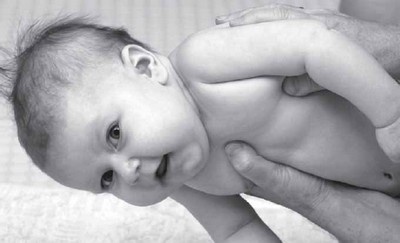 Иллюстрация к книге — PEKiP. Игра и движение. Более 100 развивающих игр для детей первого года жизни [i_012.jpg]