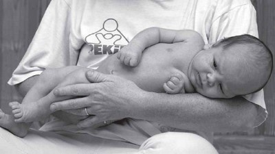 Иллюстрация к книге — PEKiP. Игра и движение. Более 100 развивающих игр для детей первого года жизни [i_015.jpg]