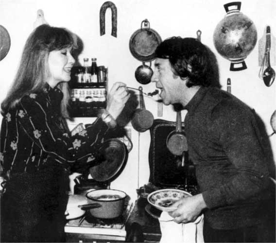 Иллюстрация к книге — Я лечила Высоцкого [i_111.jpg]