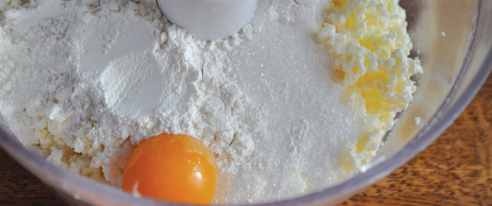 Иллюстрация к книге — Рецепты. Печенье с «изюминкой» [i_016.jpg]